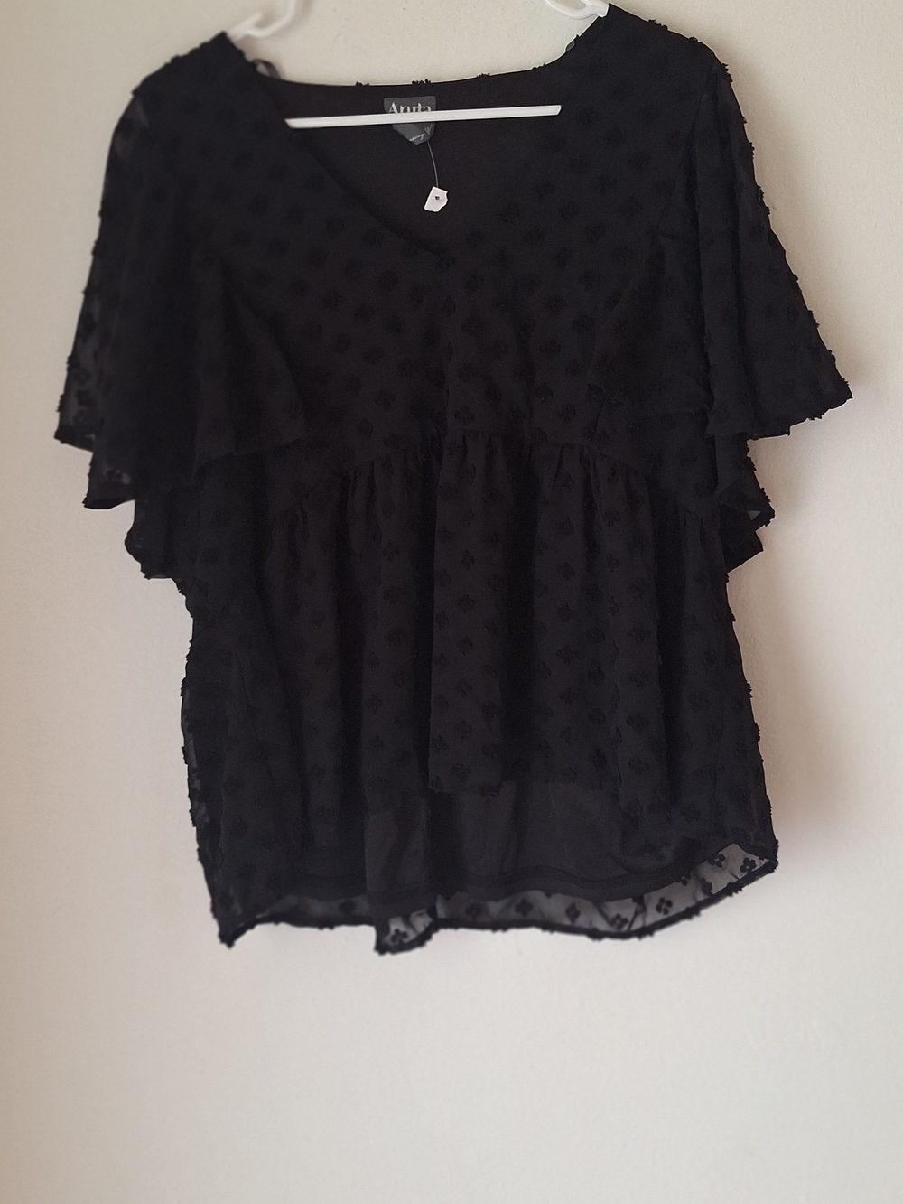 ARULA Black Swiss Dot Flutter Sleeve V-Neck Blouse Sz M Like New